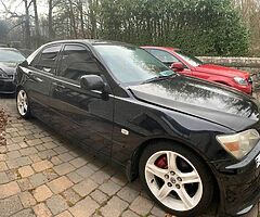 2003 Lexus IS 200 - Image 4/6