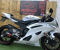 2010 Yamaha YZF-R - Image 3/10
