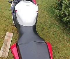Honda cbr 125