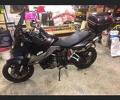 2010 KTM 990