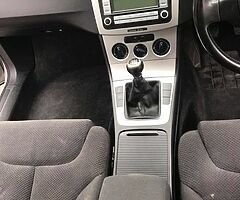 Breaking 2 litre diesel Passat B6