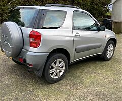 2002 Toyota RAV4