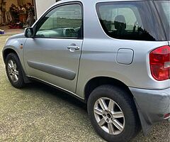 2002 Toyota RAV4 - Image 6/6