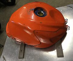 11-20 Suzuki GSXR 600/750 fuel tank