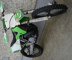 Kawasaki KX250 - Image 4/7