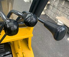 2001 Mitsubishi Forklift - Image 3/7