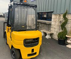 2001 Mitsubishi Forklift - Image 4/7