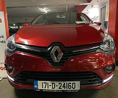171 Renault Clio 1.2 petrol.   LIKE NEW!! - Image 6/9