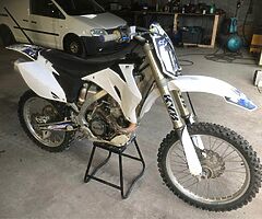 Yamaha yzf 250