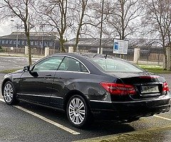 2010 E-220 Mercedes Automatic Coupe - Image 7/8
