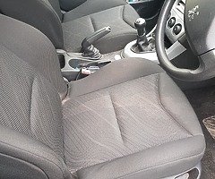 09 Peugeot 308 1.6hdi