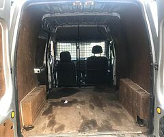 2004 Ford Transit Connect - Image 8/10