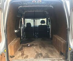 2004 Ford Transit Connect - Image 9/10