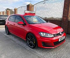 2014 Volkswagen Golf - Image 3/9