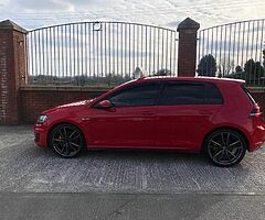 2014 Volkswagen Golf - Image 4/9