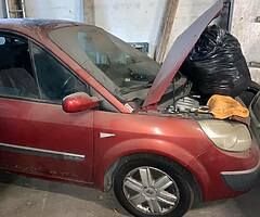 7 seater Renault Scenic (Parts only)