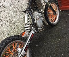 Mint KTM 250 SX 04 - Image 7/9