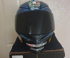 Helmet - Image 4/5