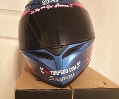 Helmet - Image 3/4