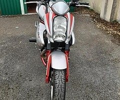 Kawasaki er6n 2009