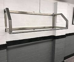Stainless steel Tyre / leathers / gear racks & hangers - Image 7/10
