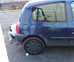 2000 Renault Clio