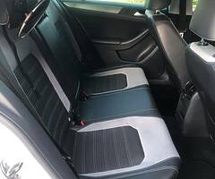 131 Vw jetta low mileage - Image 7/9