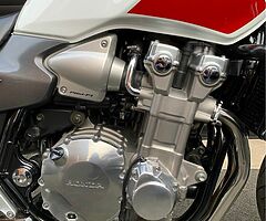 2003 Honda CB