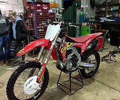 2017 honda crf250 mint bike - Image 4/8