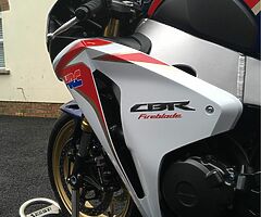 2011 Honda CBR - Image 5/10