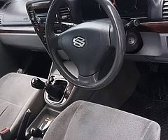 Suzuki Grand Vitara XL7 - Image 6/14