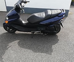 Yamaha majesty 125