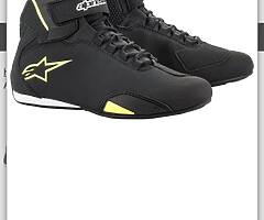 Motorbike shoes