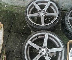 18 ava 5x112 9j all 4 very good tyres 215 35 18 and few marks not noting bad  pm me only - Image 9/9