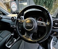 2013 Audi  A1 - Image 5/10