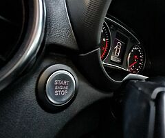 2013 Audi  A1 - Image 8/10
