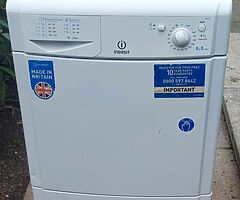 8kg Indesit condenser drayer