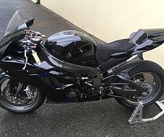 suzuki gsxr 600 race/track bike