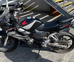 2005 Honda CBR