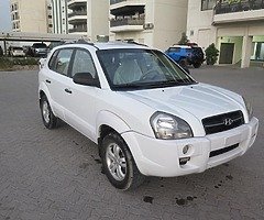 Huyndai tucsan 2007 - Image 7/10