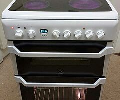 60cm Indesit electric cooker