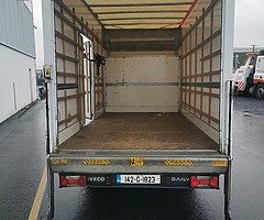 Iveco daily Luton box with Taillift - Image 9/10