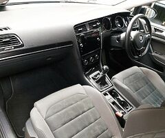2017 VW Golf 115 HP 1.6 - Image 4/10