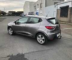 2017 RENAULT CLIO FROM JUST €47 A WEEK - Image 7/10