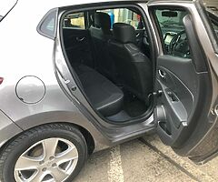 2017 RENAULT CLIO FROM JUST €47 A WEEK - Image 8/10