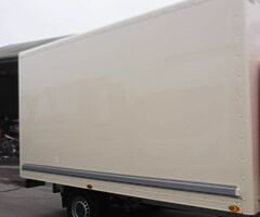 2015 14ft box fully shelved