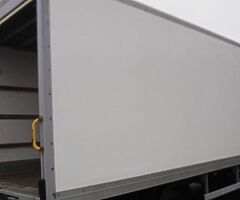2016 20FT GRP BOX TUCK AWAY TAIL LIFT - Image 4/6