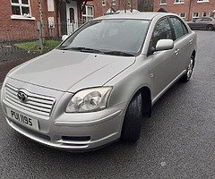 2005 Toyota Avensis