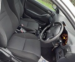 2005 Toyota Avensis - Image 6/9