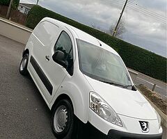 2011 Peugeot Partner - Image 5/8